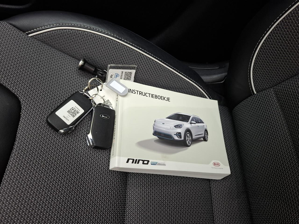 Foto 21 van Kia Niro