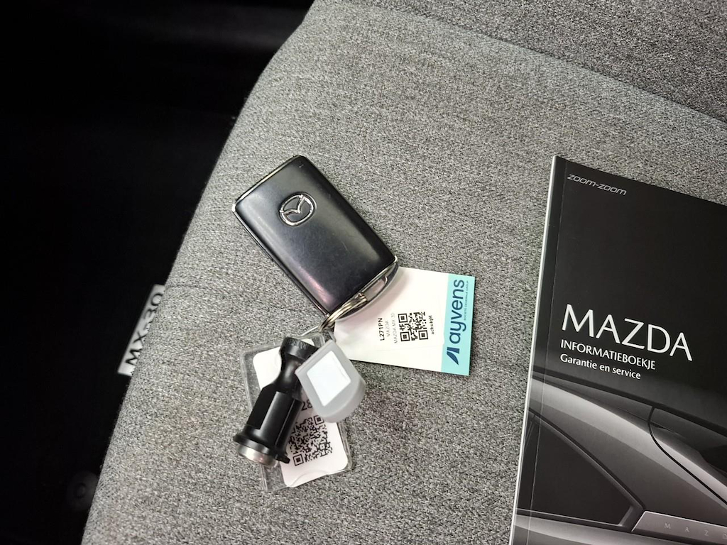 Foto 14 van Mazda MX-30