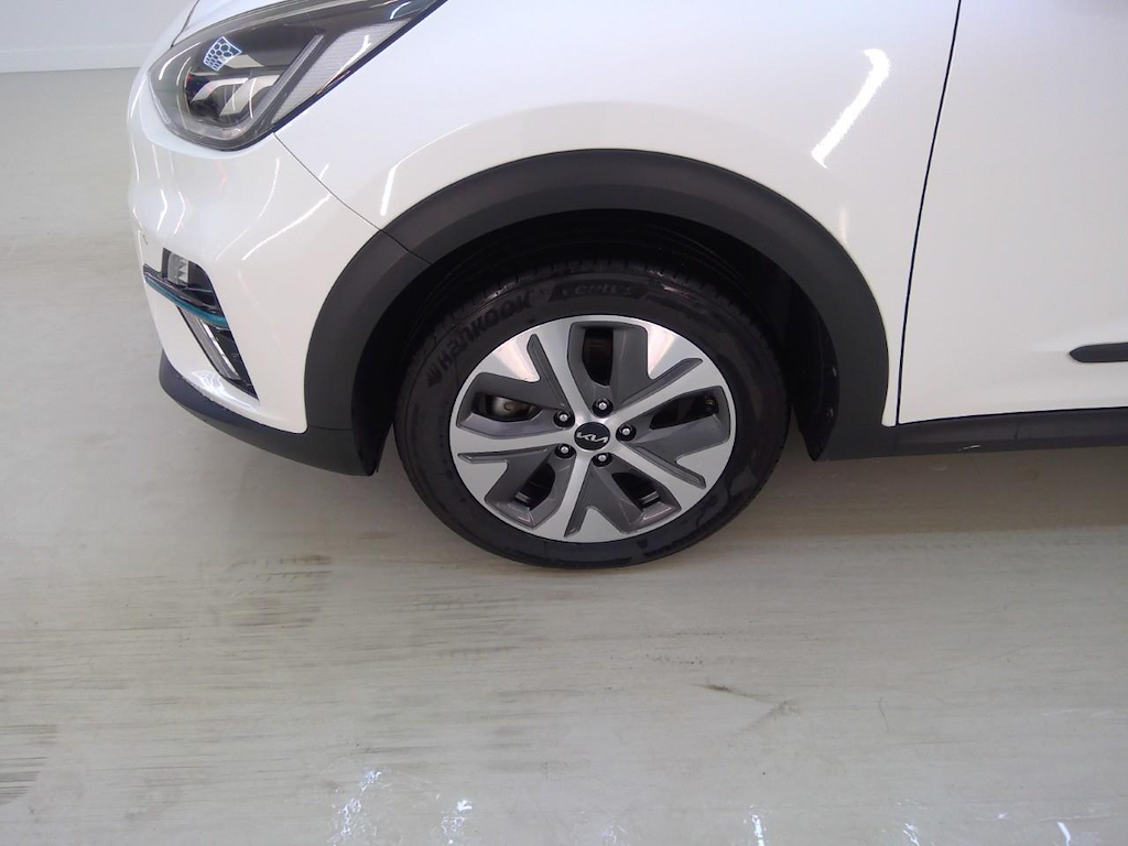 Foto 26 van Kia Niro