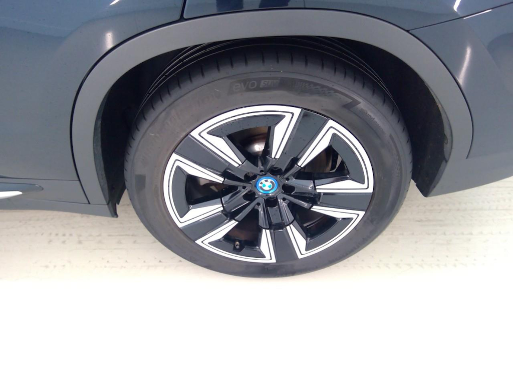 Foto 12 van BMW ix3