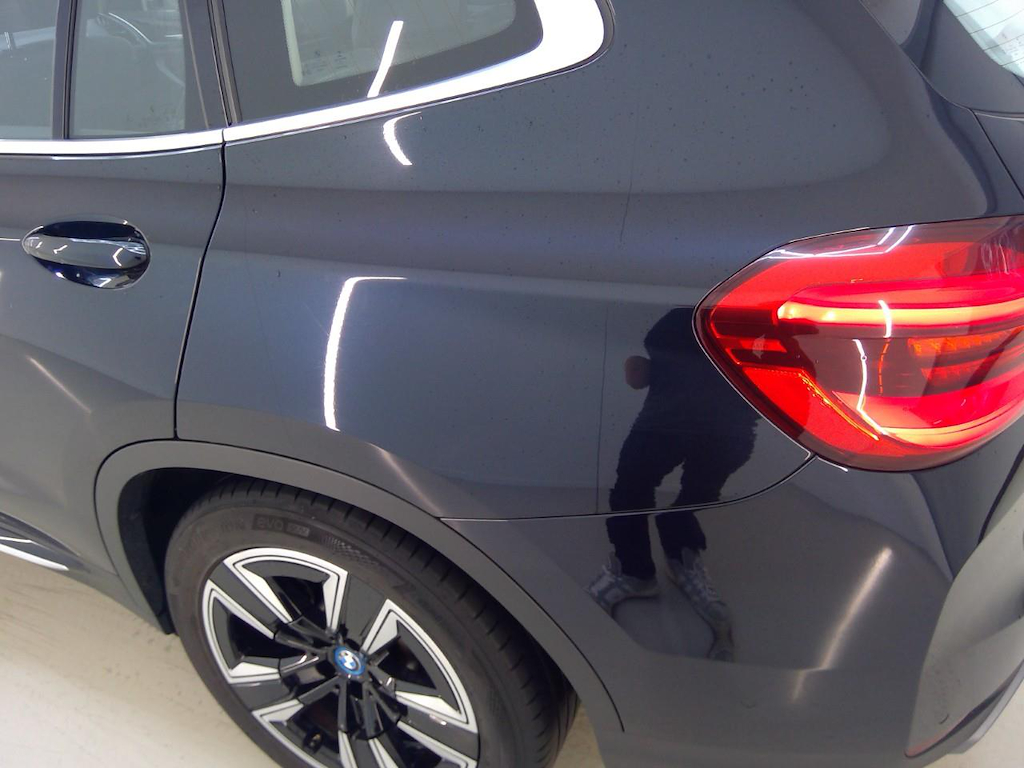 Foto 25 van BMW ix3