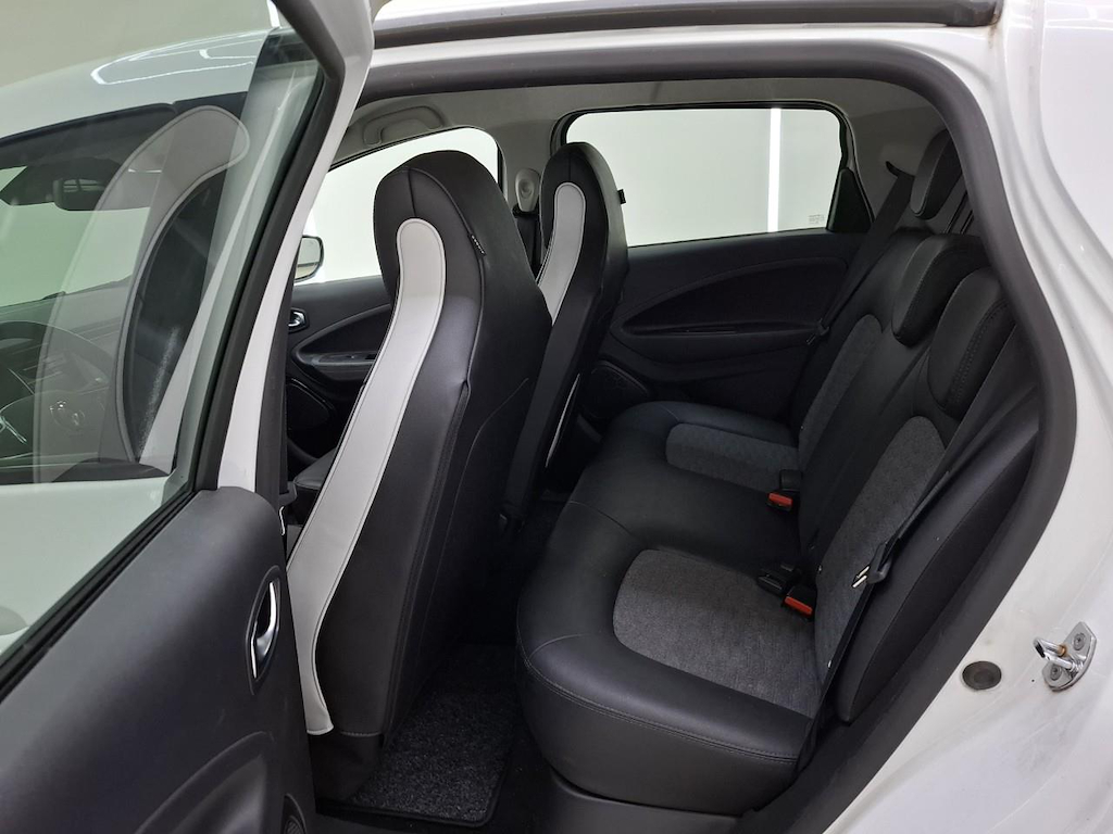Foto 8 van Renault Zoe