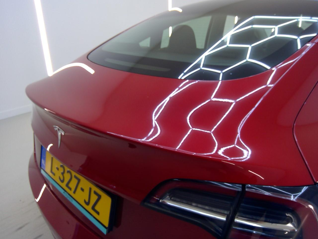 Foto 28 van Tesla Model 3