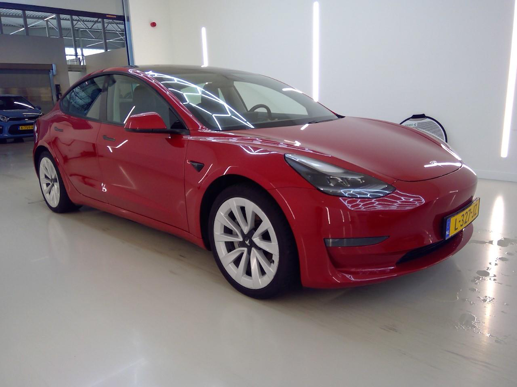 Foto 6 van Tesla Model 3
