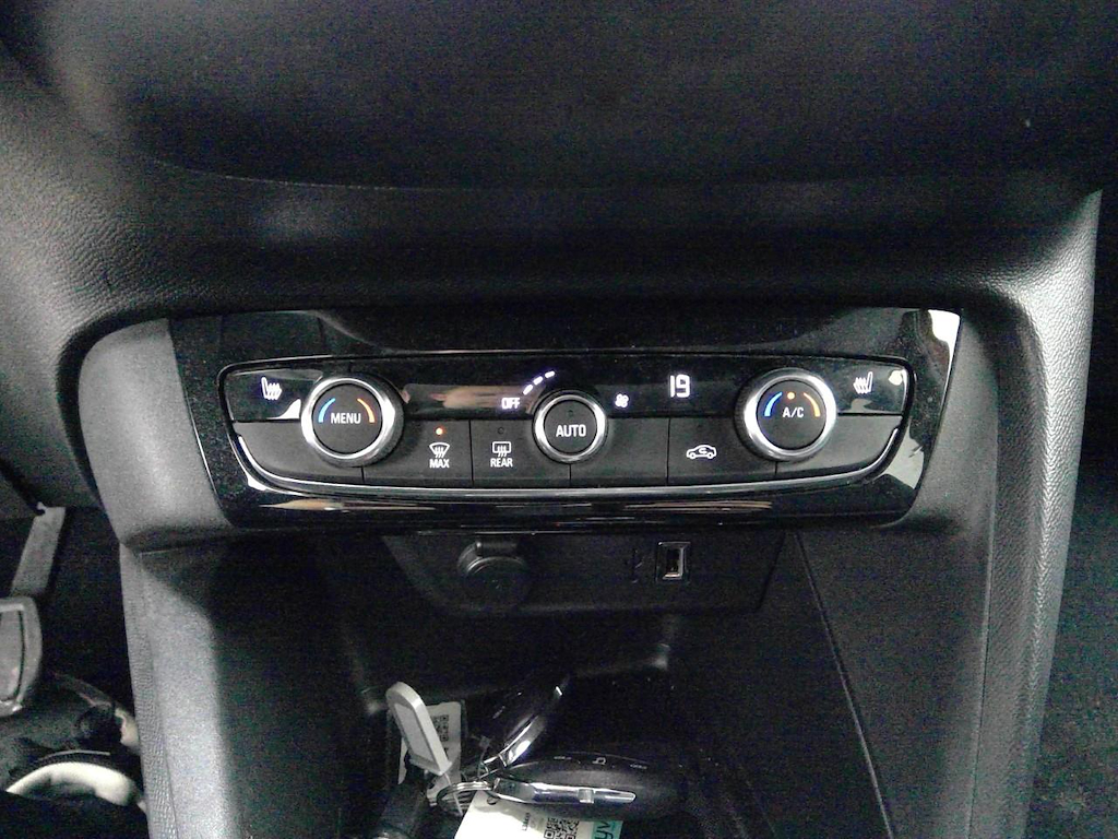 Foto 16 van Opel Corsa-e