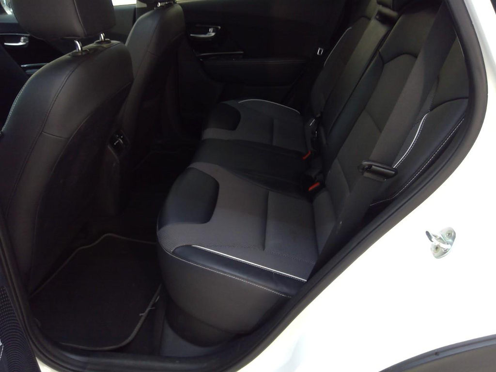Foto 32 van Kia Niro