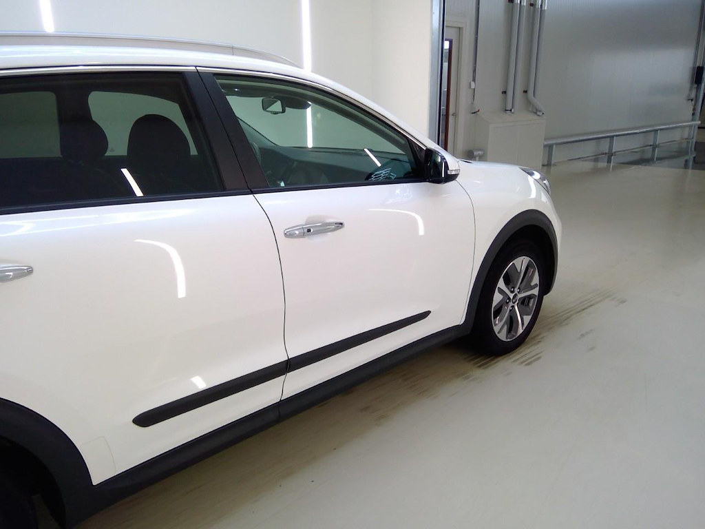 Foto 37 van Kia Niro