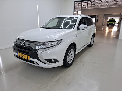 Kjøp MITSUBISHI Outlander hos Ayvens Carmarket