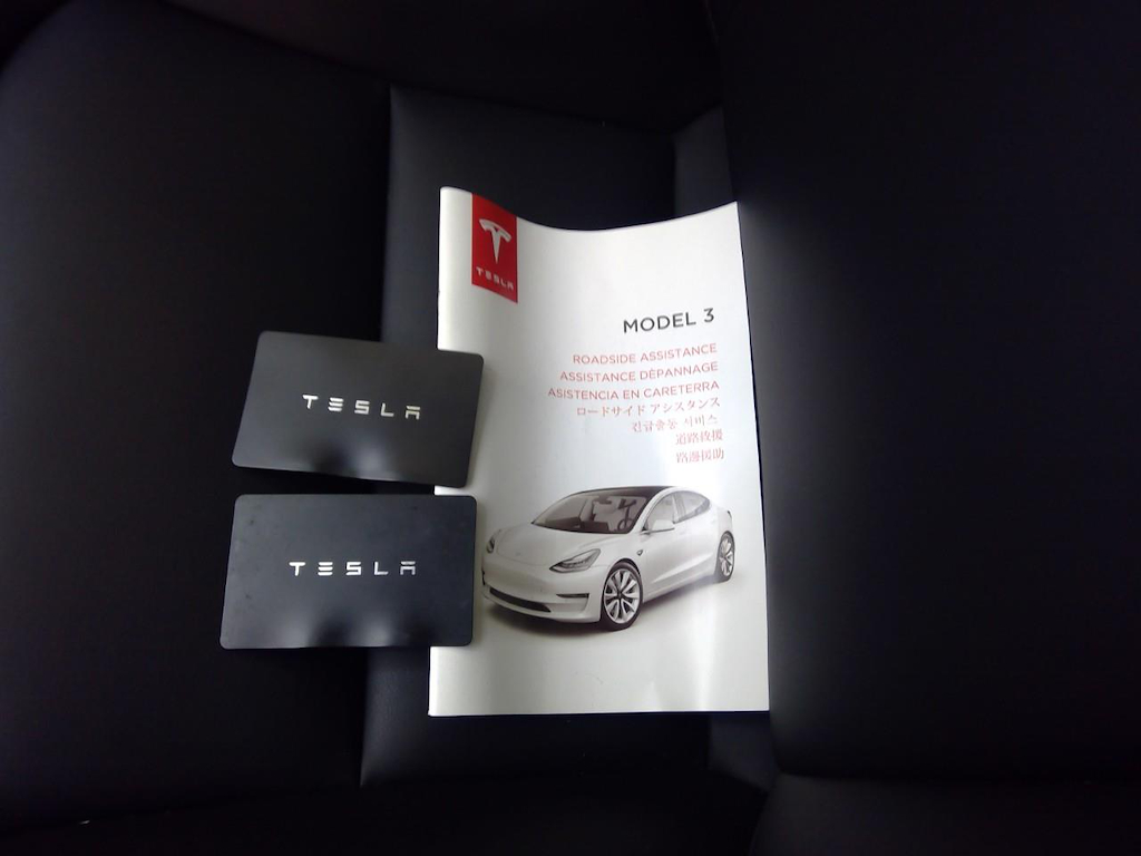 Foto 23 van Tesla Model 3