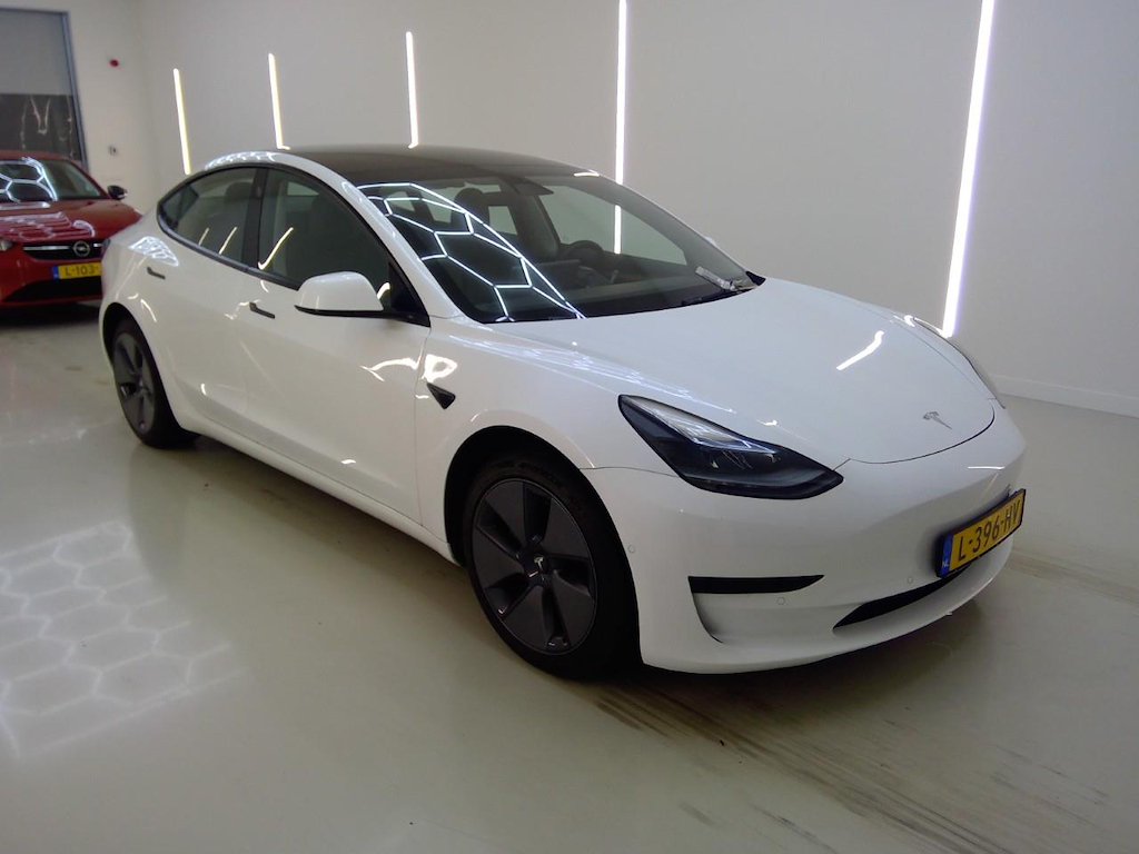 Foto 6 van Tesla Model 3