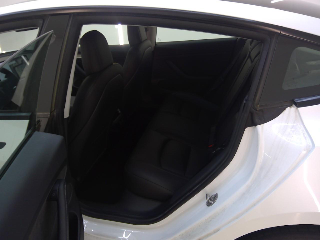 Foto 9 van Tesla Model 3
