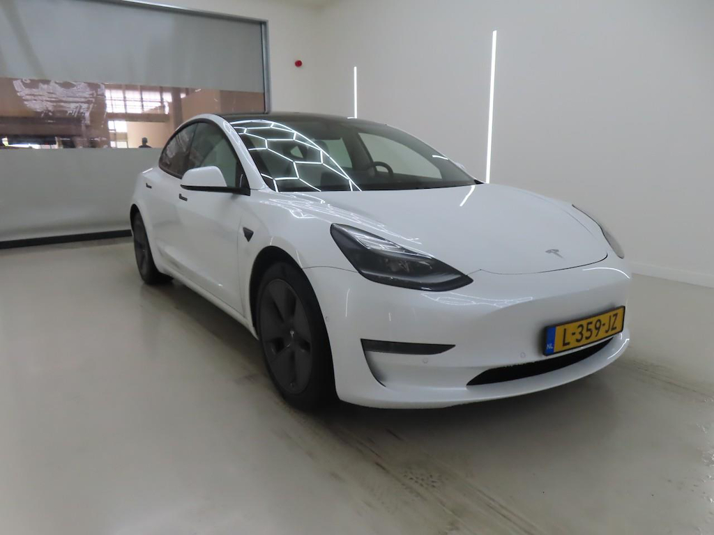 Foto 5 van Tesla Model 3