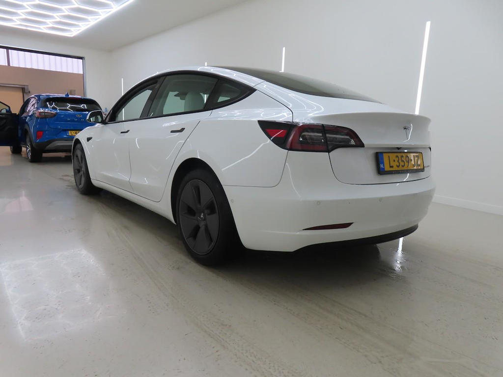 Foto 8 van Tesla Model 3