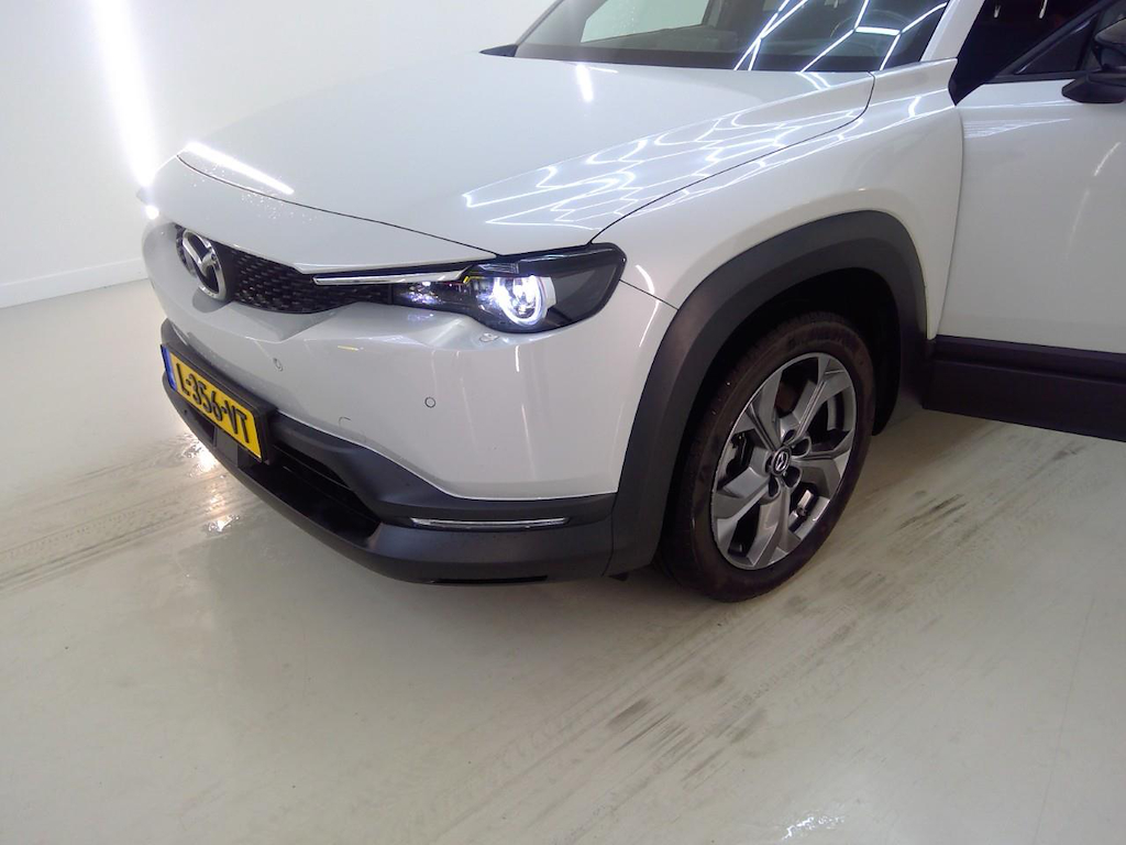Foto 21 van Mazda MX-30