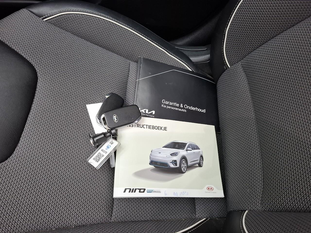 Foto 21 van Kia Niro