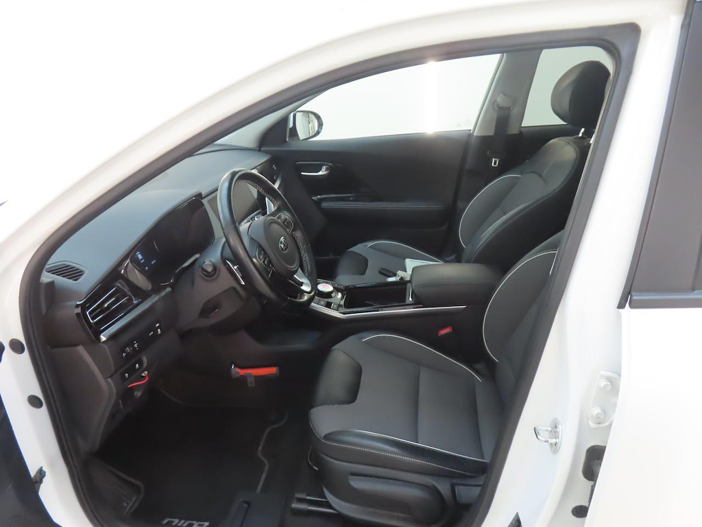 Foto 8 van Kia Niro