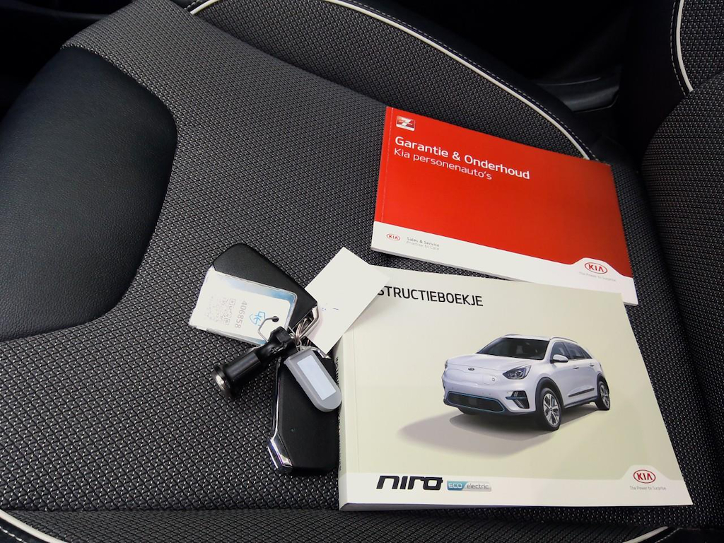 Photo 16 of Kia Niro