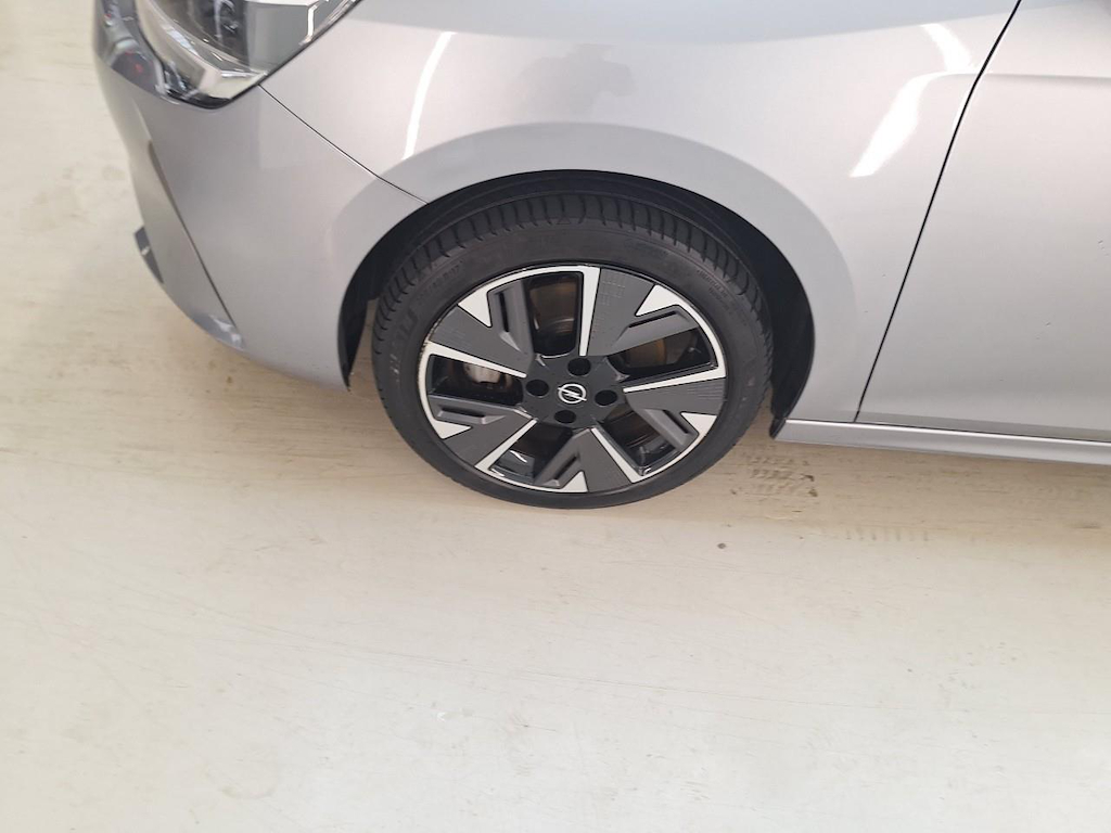 Foto 22 van Opel Corsa-e