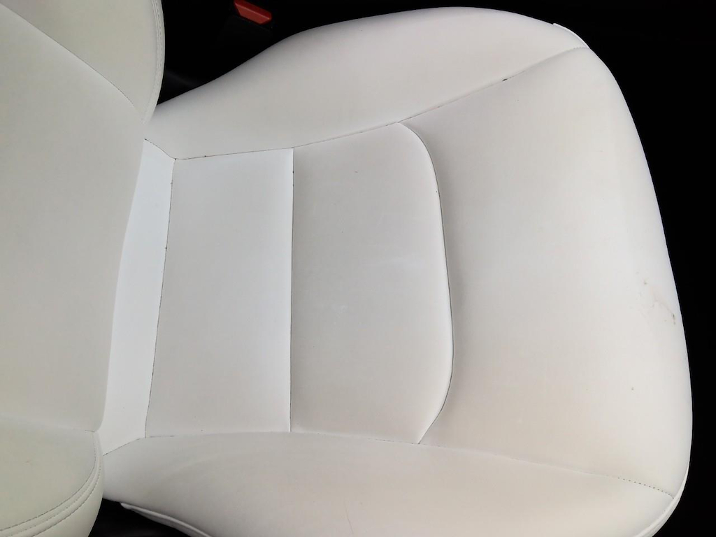 Foto 41 van Tesla Model Y