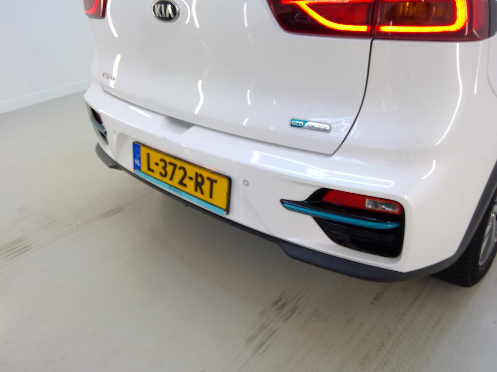 Foto 27 van Kia Niro