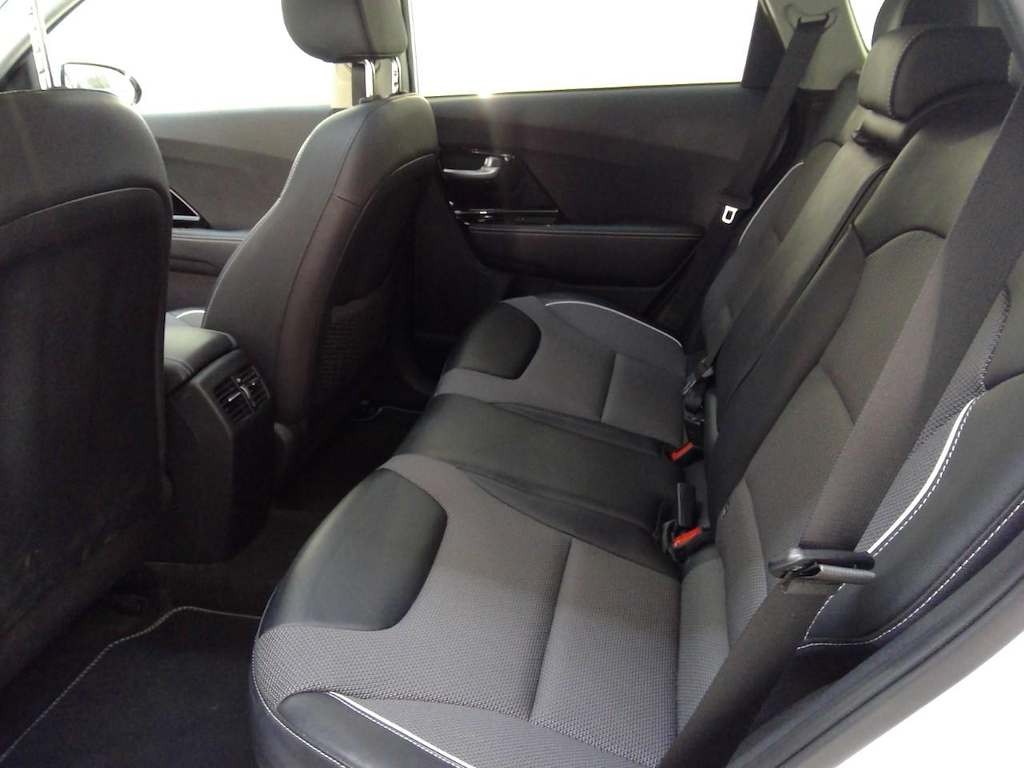 Foto 9 van Kia Niro