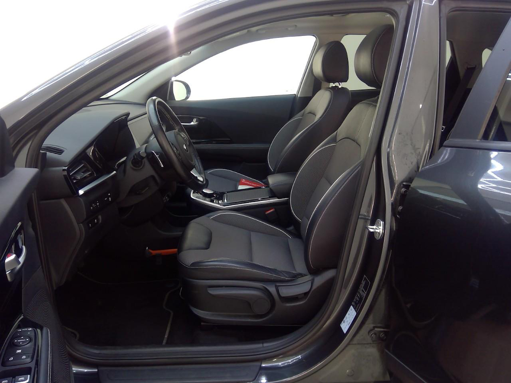 Foto 13 van Kia Niro