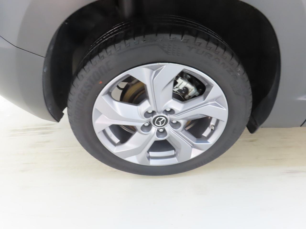 Photo 11 of Mazda MX-30
