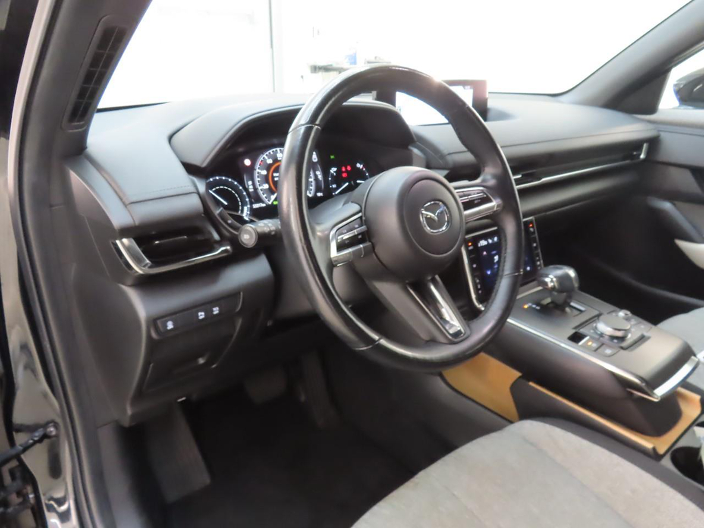 Photo 4 of Mazda MX-30