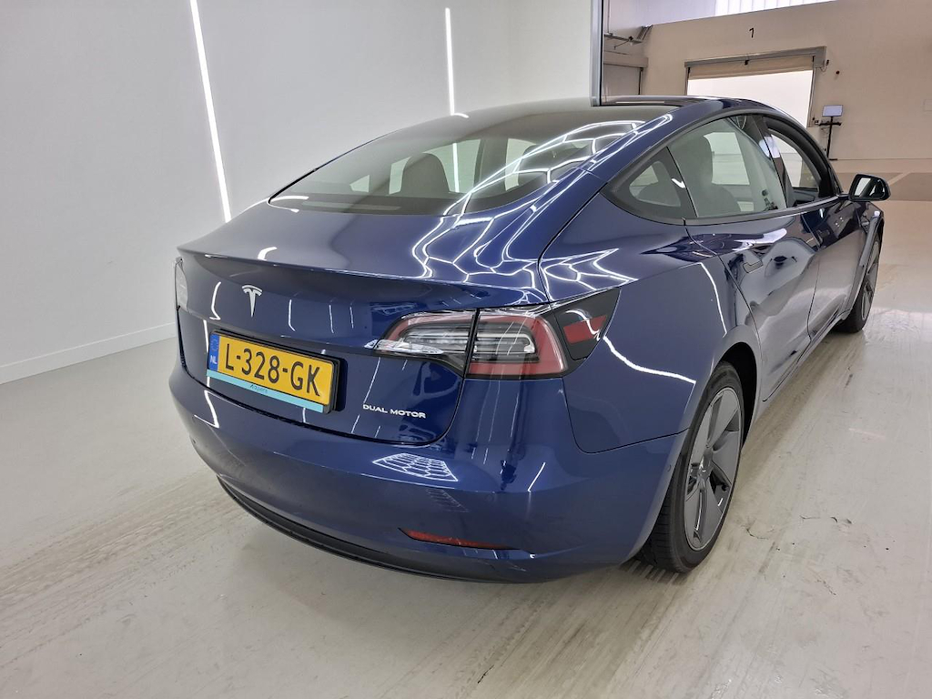 Foto 3 van Tesla Model 3