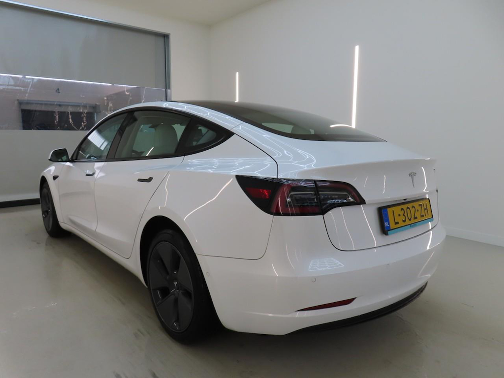 Foto 5 van Tesla Model 3