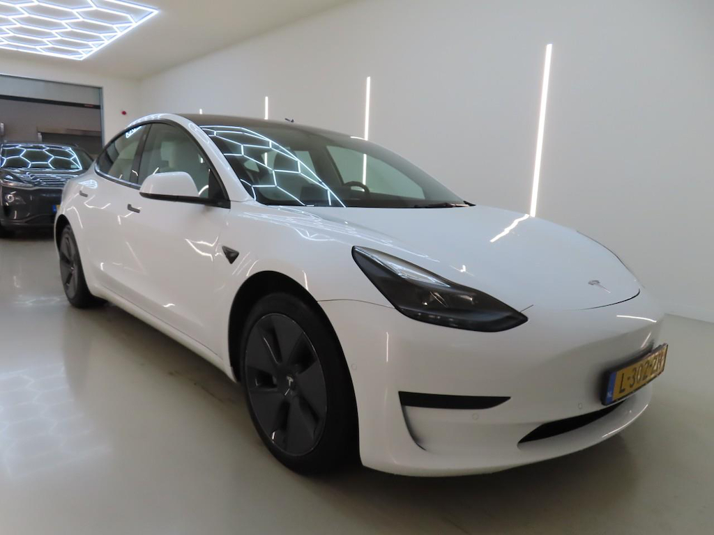 Foto 6 van Tesla Model 3
