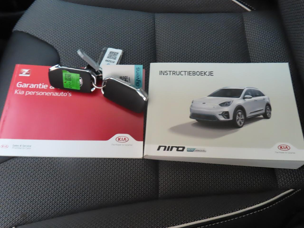 Foto 18 van Kia Niro
