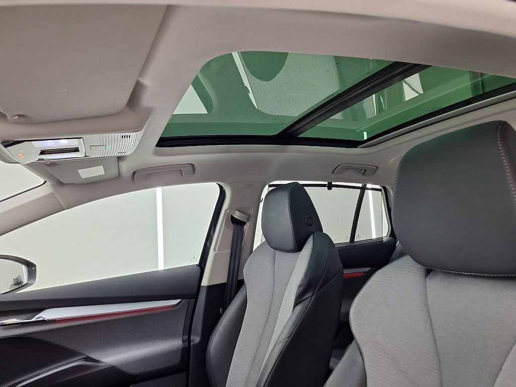 Foto 24 van Skoda Enyaq