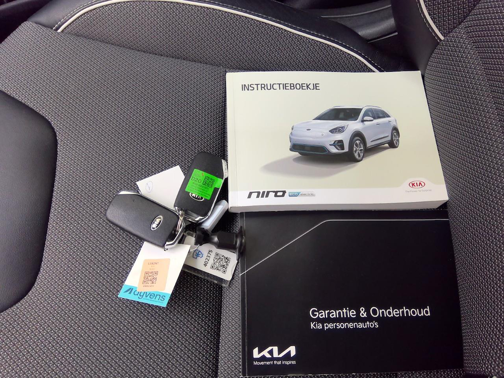 Foto 12 van Kia Niro