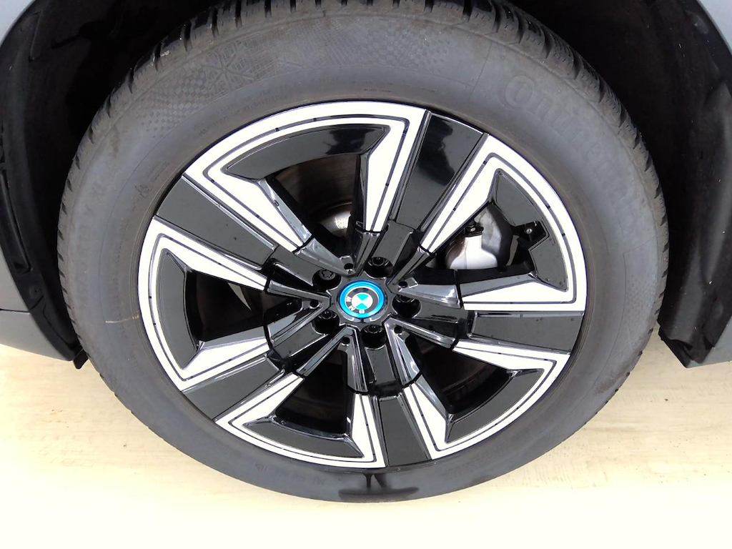 Foto 14 van BMW ix3