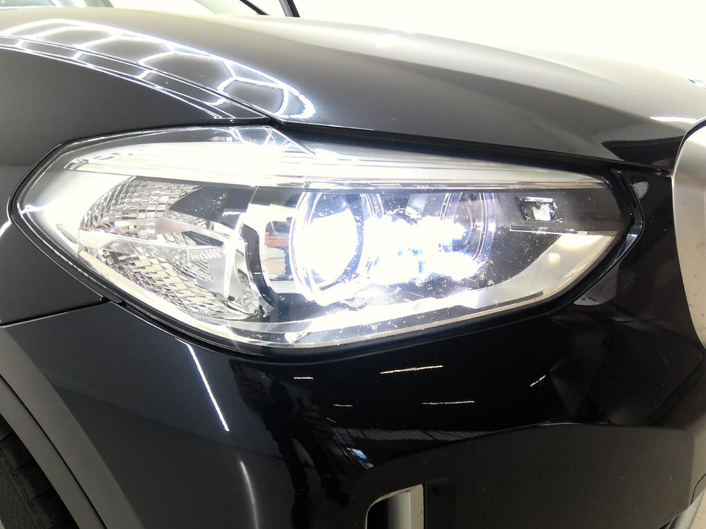 Foto 23 van BMW ix3
