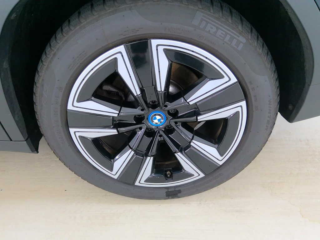 Foto 28 van BMW ix3