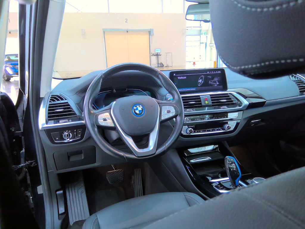 Foto 4 van BMW ix3