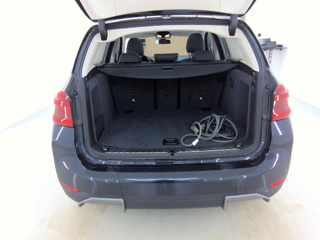 Foto 10 van BMW ix3