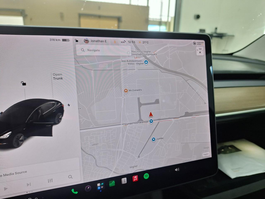 Foto 14 van Tesla Model 3