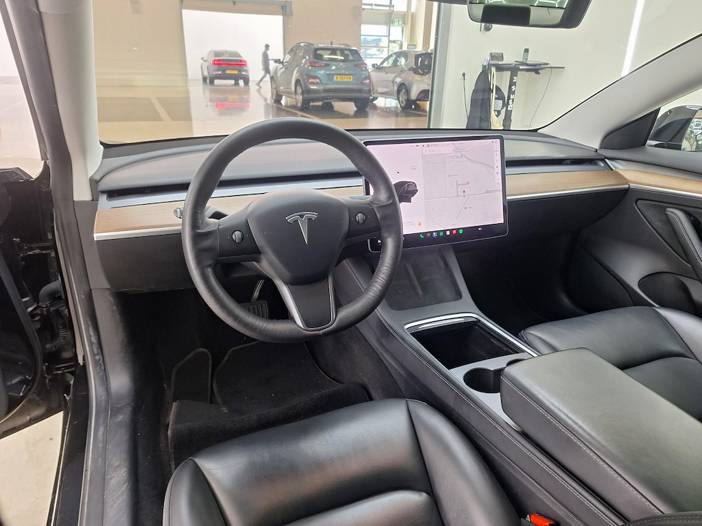 Foto 5 van Tesla Model 3