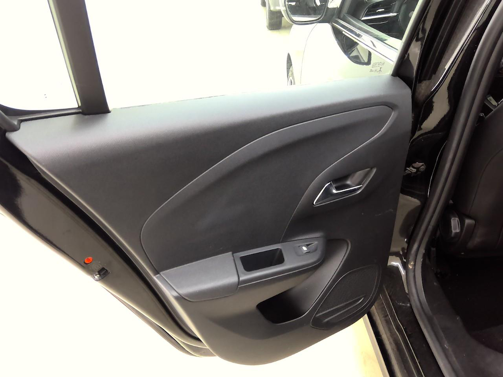 Foto 24 van Opel Corsa-e