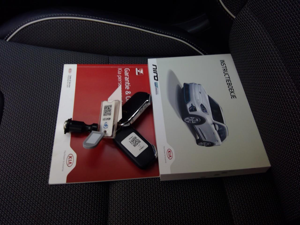 Foto 17 van Kia Niro