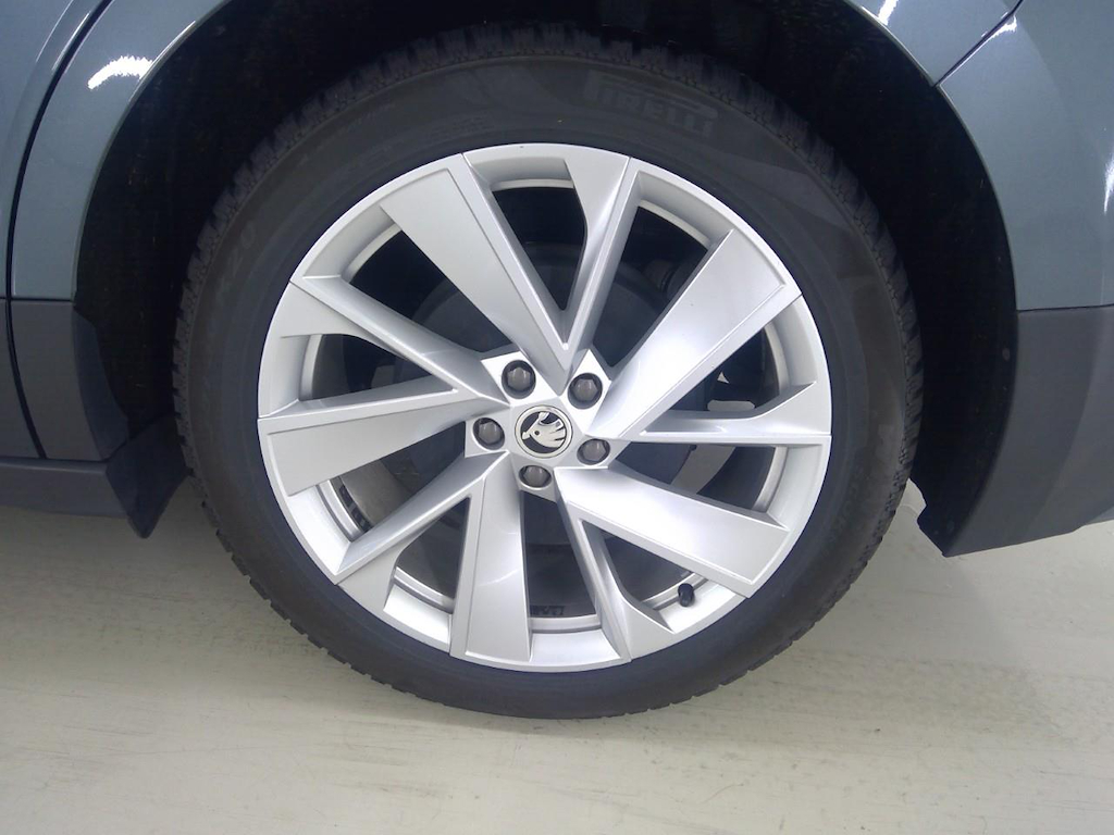 Foto 14 van Skoda Enyaq