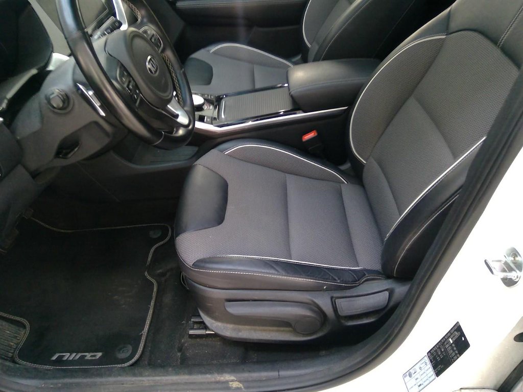 Foto 31 van Kia Niro
