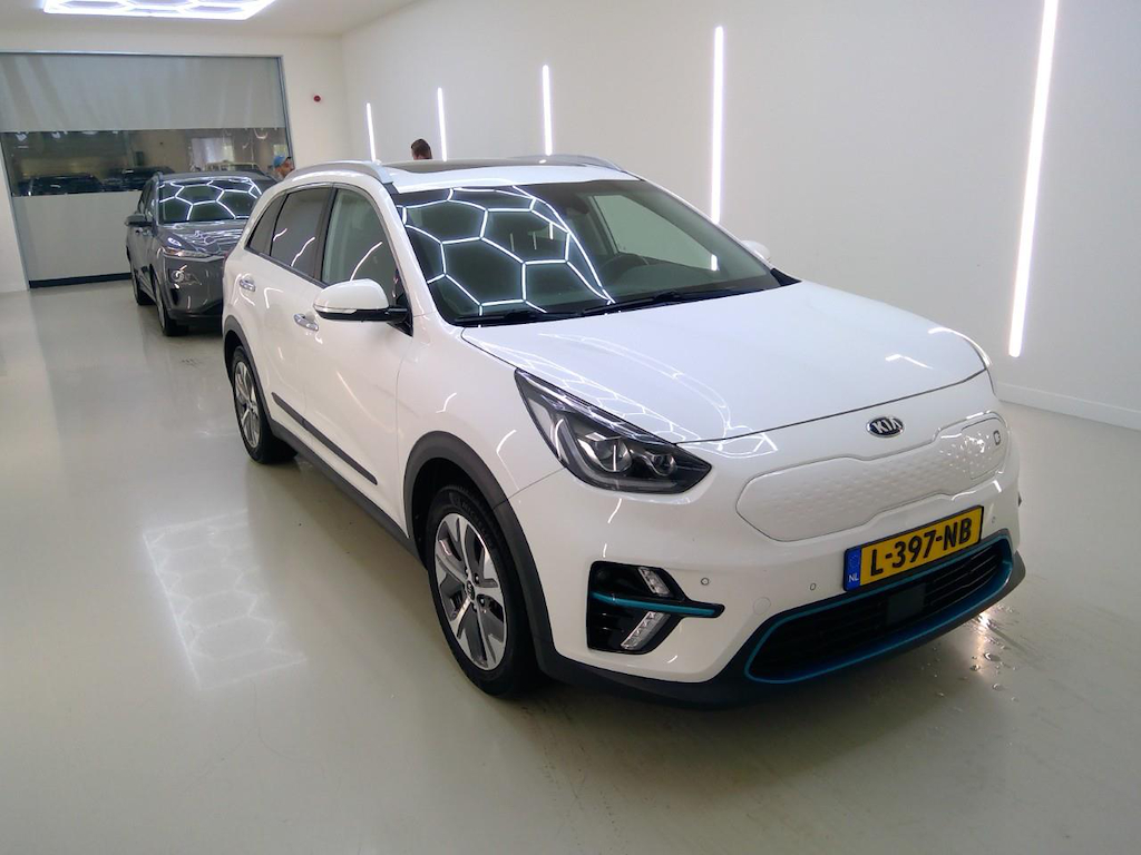 Foto 7 van Kia Niro