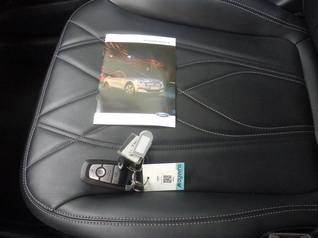 Foto 16 van Ford Mustang