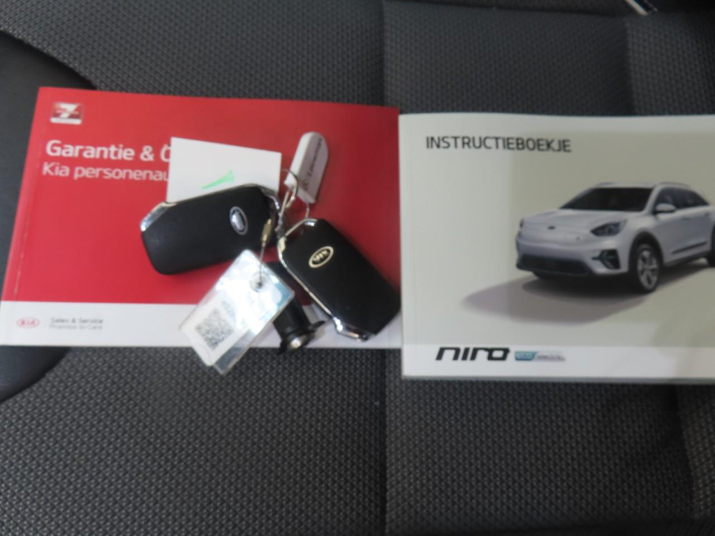 Foto 19 van Kia Niro