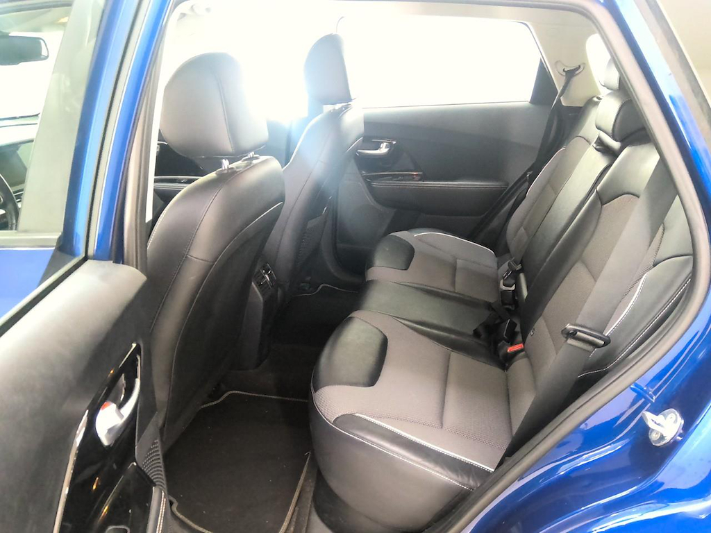 Foto 9 van Kia Niro