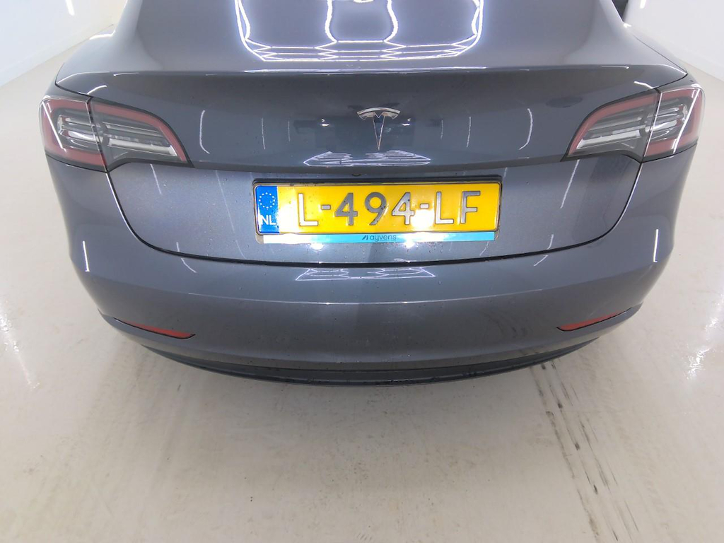 Foto 31 van Tesla Model 3